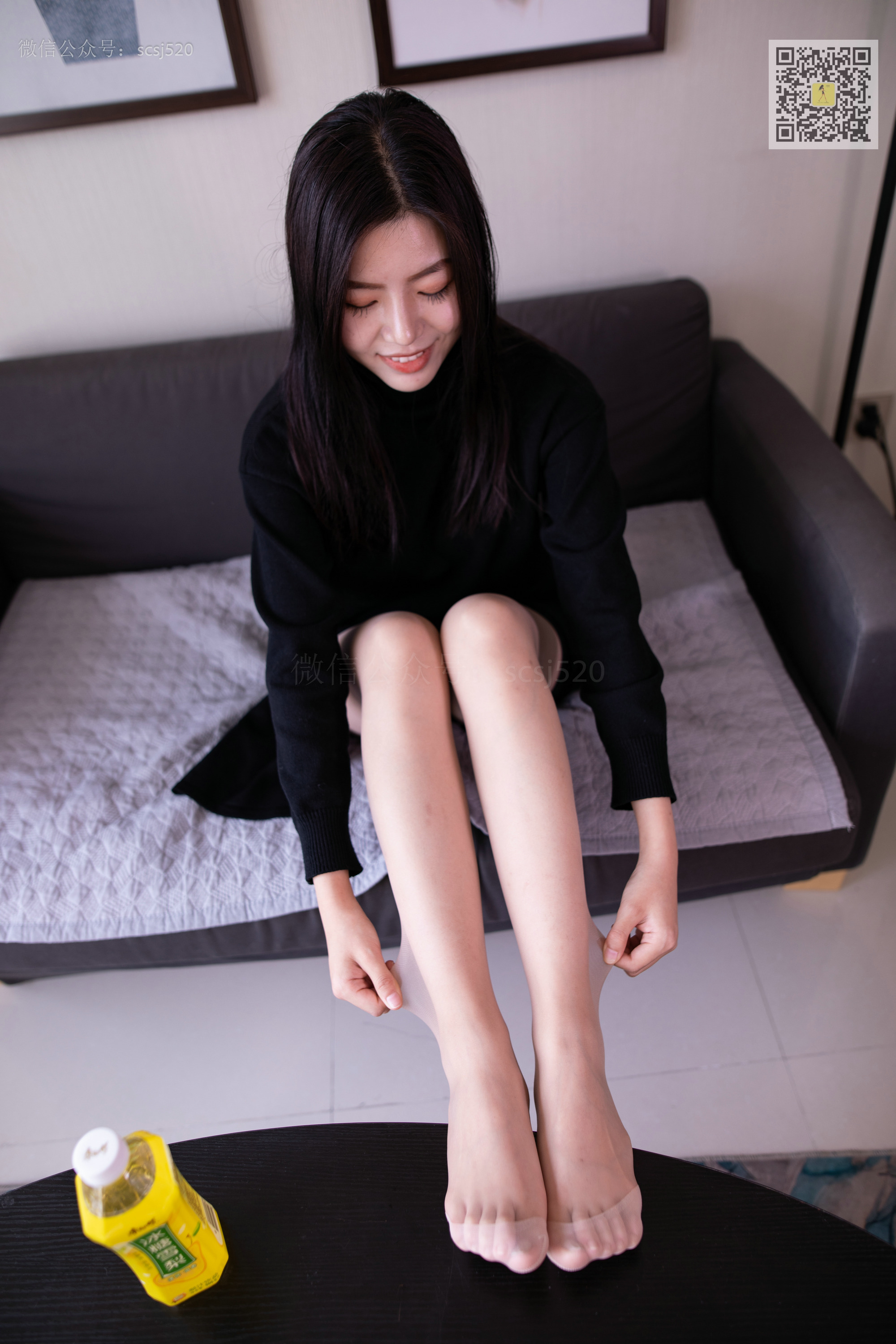 ISS山茶摄影 021 左左 自己穿丝来拍摄